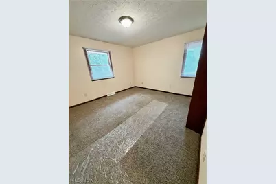 6218 Island Drive NW, Canton, OH 44718 - Photo 29