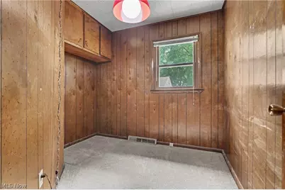 508 Loomis Avenue, Cuyahoga Falls, OH 44221 - Photo 17