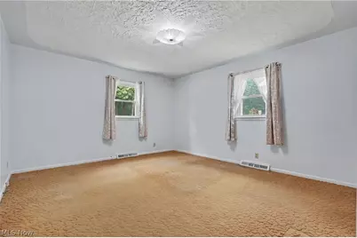 508 Loomis Avenue, Cuyahoga Falls, OH 44221 - Photo 25