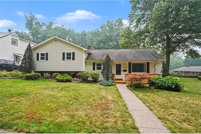 508 Loomis Avenue, Cuyahoga Falls, OH 44221 - Photo 1