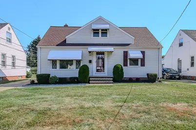253 E 288th Street, Willowick, OH 44095 - Photo 1