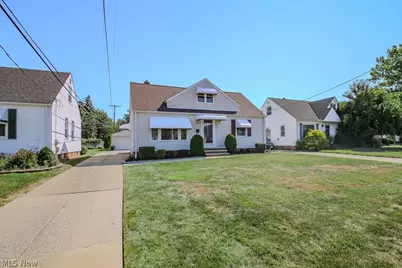 253 E 288th Street, Willowick, OH 44095 - Photo 35