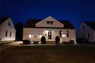 253 E 288th St, Willowick, OH 44095 - Photo 33