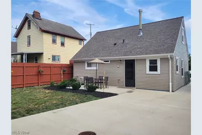 12509 Hirst Avenue, Loveland, OH 44135 - Photo 5