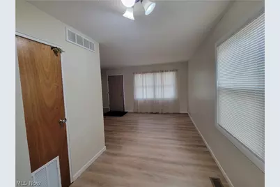 12509 Hirst Avenue, Loveland, OH 44135 - Photo 29