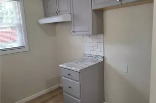 12509 Hirst Ave, Loveland, OH 44135 - Photo 27