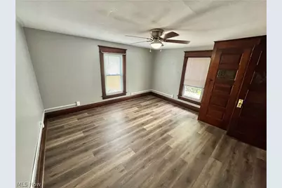 1349 E Main Street, Coshocton, OH 43812 - Photo 13