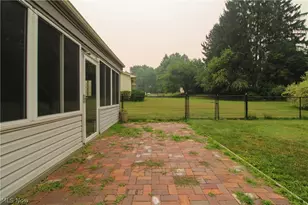 2985 Heatherbrae Dr, Youngstown, OH 44514 - Photo 39