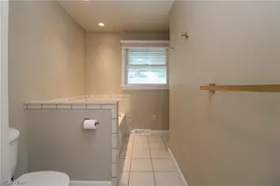 2985 Heatherbrae Dr, Youngstown, OH 44514 - Photo 21