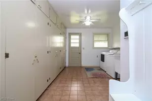 2985 Heatherbrae Dr, Youngstown, OH 44514 - Photo 25
