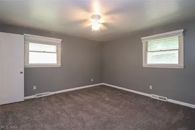 2985 Heatherbrae Drive, Youngstown, OH 44514 - Photo 13