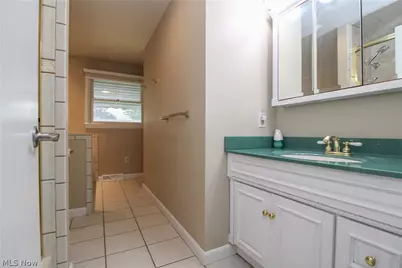 2985 Heatherbrae Drive, Youngstown, OH 44514 - Photo 19