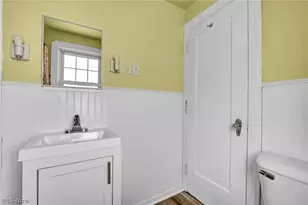 127 Lafayette St, Elyria, OH 44035 - Photo 27
