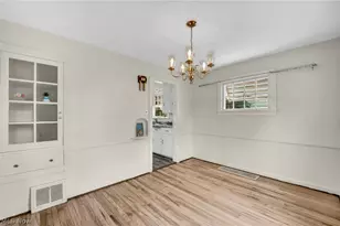 127 Lafayette St, Elyria, OH 44035 - Photo 11
