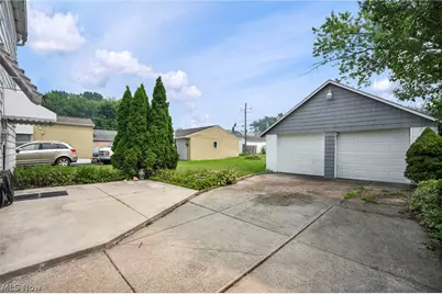 127 Lafayette Street, Elyria, OH 44035 - Photo 35