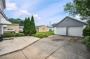 127 Lafayette St, Elyria, OH 44035 - Photo 35