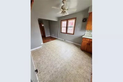 1408 E Boston Avenue, Youngstown, OH 44502 - Photo 5