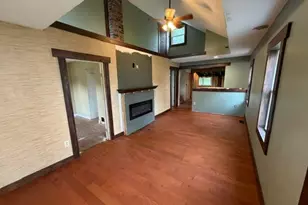 2250 Cooledge Ave, Akron, OH 44305 - Photo 5