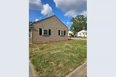 4542 W 172 Street, Loveland, OH 44135 - Photo 3