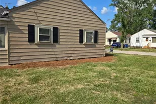 4542 W 172nd St, Loveland, OH 44135 - Photo 3