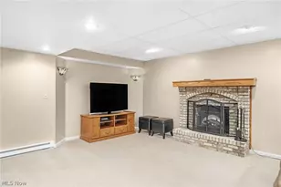 1000 Park Village Dr, Louisville, OH 44641 - Photo 29