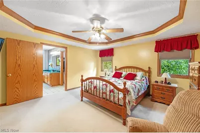 1000 Park Village Drive, Louisville, OH 44641 - Photo 17