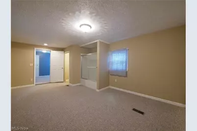 103 Jefferson Street, St Clairsville, OH 43950 - Photo 35