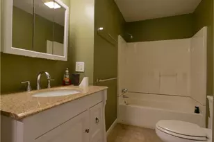 103 Jefferson St, St Clairsville, OH 43950 - Photo 27