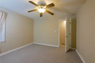 103 Jefferson St, St Clairsville, OH 43950 - Photo 39