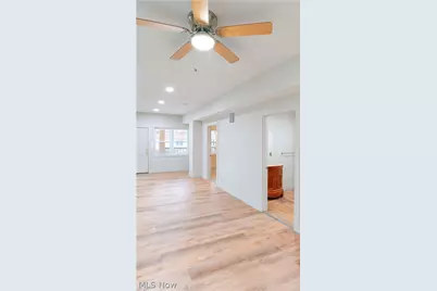 842 E 144th Street, Loveland, OH 44110 - Photo 9