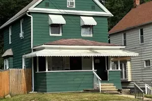 796 Kling St, Akron, OH 44311 - Photo 1