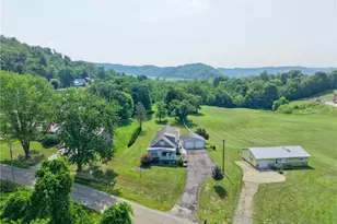 54747 Mt Victory Rd, Powhatan Point, OH 43942 - Photo 19