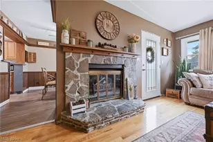699 Saul Dr, Hubbard, OH 44425 - Photo 15