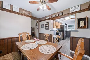 699 Saul Dr, Hubbard, OH 44425 - Photo 19