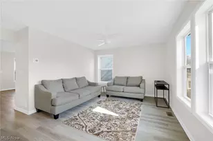 1331 Leonora Ave, Akron, OH 44305 - Photo 5