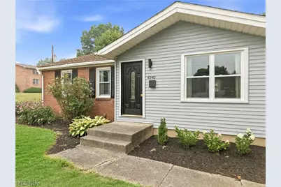 4340 Maureen Drive, Youngstown, OH 44511 - Photo 3