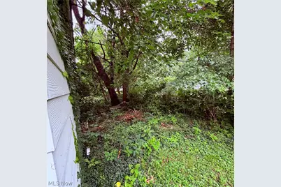 14307 Darley Avenue, Loveland, OH 44110 - Photo 23