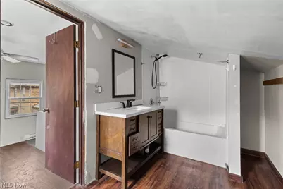 71690 Pike Street, St Clairsville, OH 43950 - Photo 25
