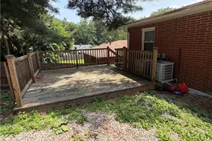 279-281 Cluster Ave, Akron, OH 44305 - Photo 3