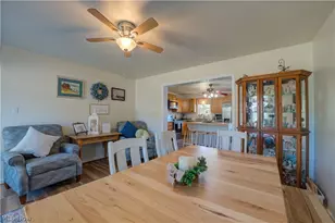 6008 Conneaut Light Dr, Vermilion, OH 44089 - Photo 7
