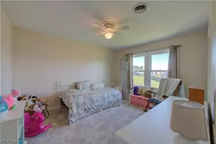 6008 Conneaut Light Dr, Vermilion, OH 44089 - Photo 27
