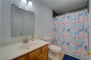 6008 Conneaut Light Dr, Vermilion, OH 44089 - Photo 29