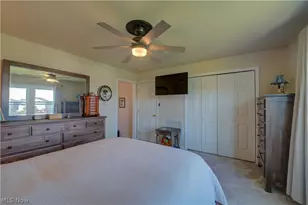 6008 Conneaut Light Dr, Vermilion, OH 44089 - Photo 33
