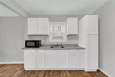 485 E Archwood Avenue, Akron, OH 44301 - Photo 11