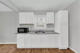 485 E Archwood Ave, Akron, OH 44301 - Photo 11