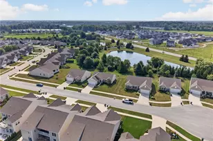 34805 Keller Farm Ct, Grafton, OH 44044 - Photo 3