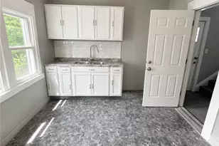 9901 Heath Ave, Loveland, OH 44104 - Photo 5