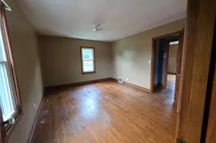 516 Buckeye St, Tiltonsville, OH 43963 - Photo 7