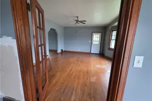 516 Buckeye St, Tiltonsville, OH 43963 - Photo 5