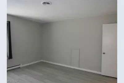 7155 Auburn Road, Concord Twp, OH 44077 - Photo 17